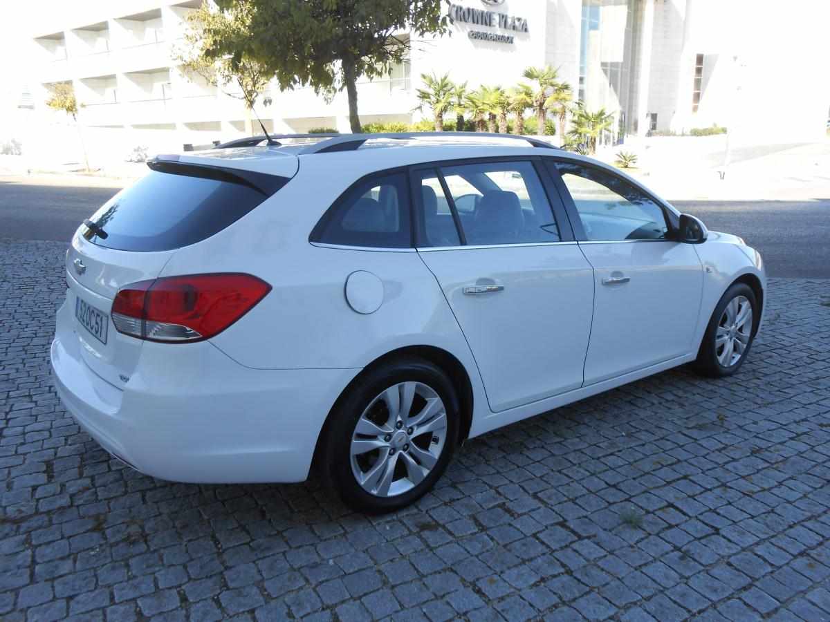 chevrolet-cruze-1-7-td-vcdi-awd-2013-diesel-1686cc