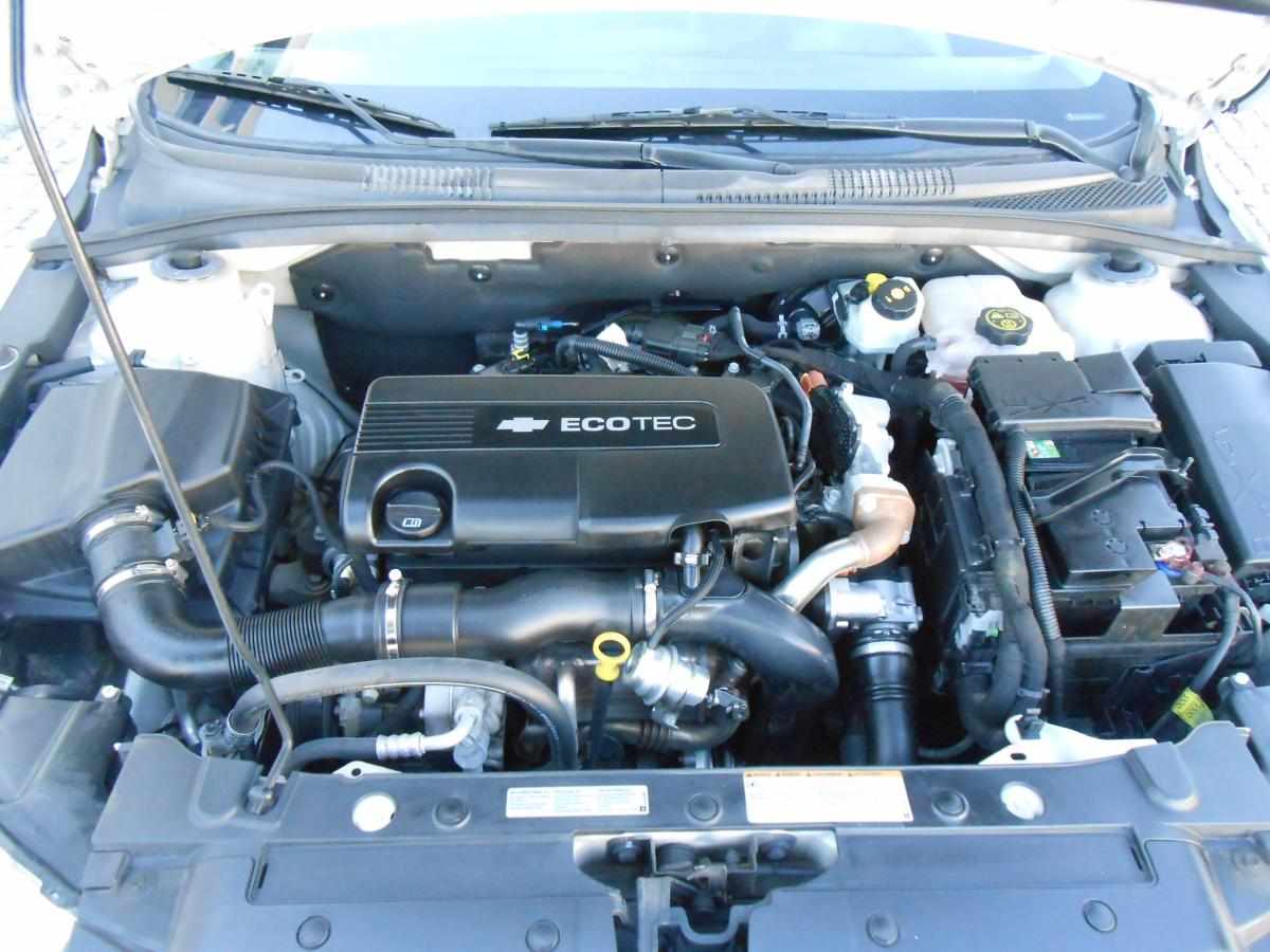 chevrolet-cruze-1-7-td-vcdi-awd-2013-diesel-1686cc
