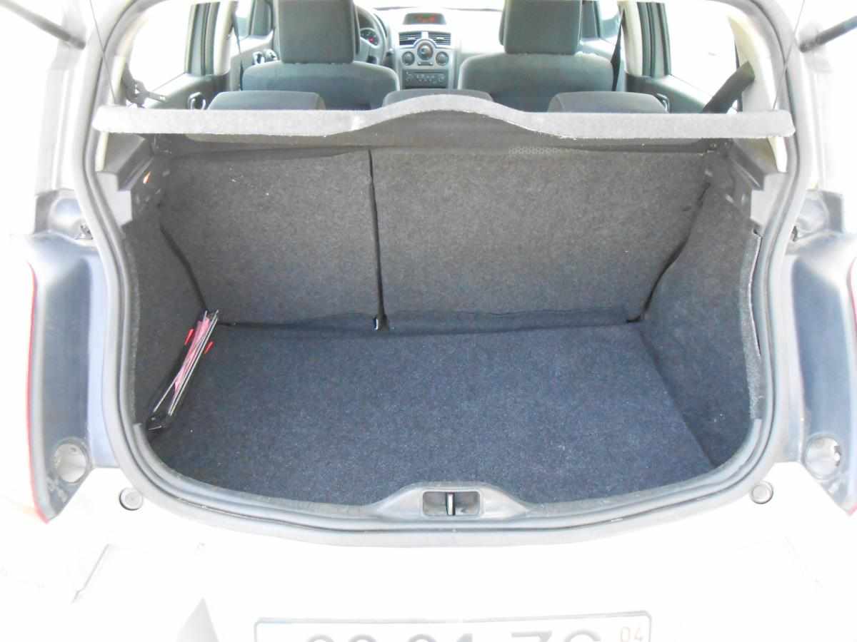 renault-megane-1-5-dci-2004-diesel-1461cc
