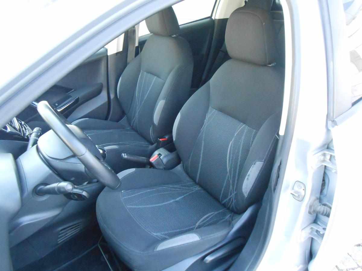 peugeot-208-1-4-hdi-2014-diesel-1398cc