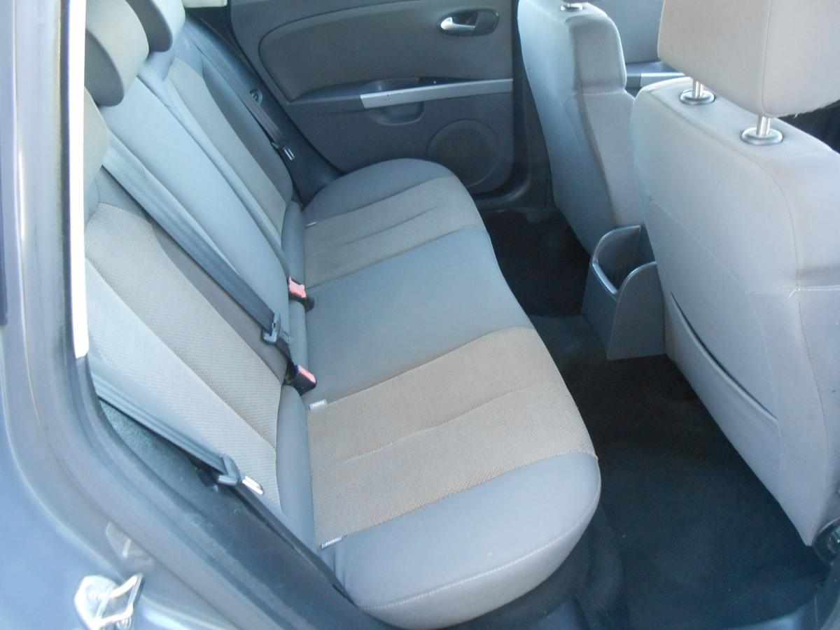 seat-leon-1-9-tdi-2009-diesel-1896cc