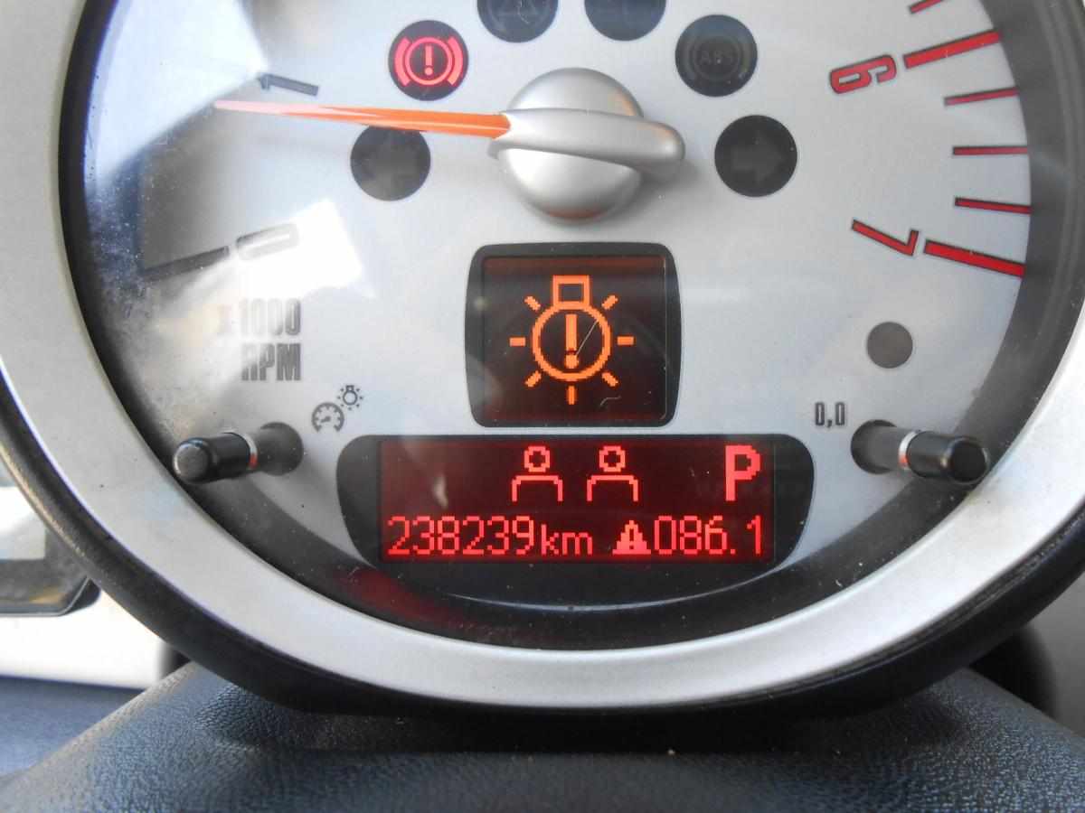 mini-hatch-cooper-d-2008-diesel-1560cc
