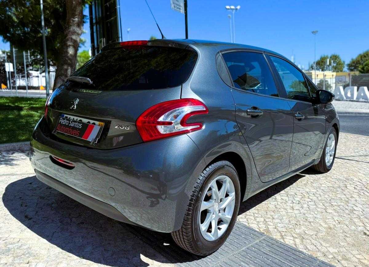 peugeot-208-2013-gasolina-1199cc