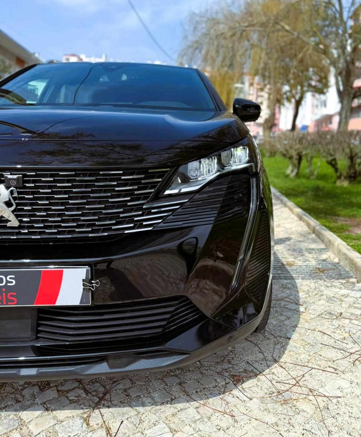 peugeot-5008-2023-gasolina-1199cc