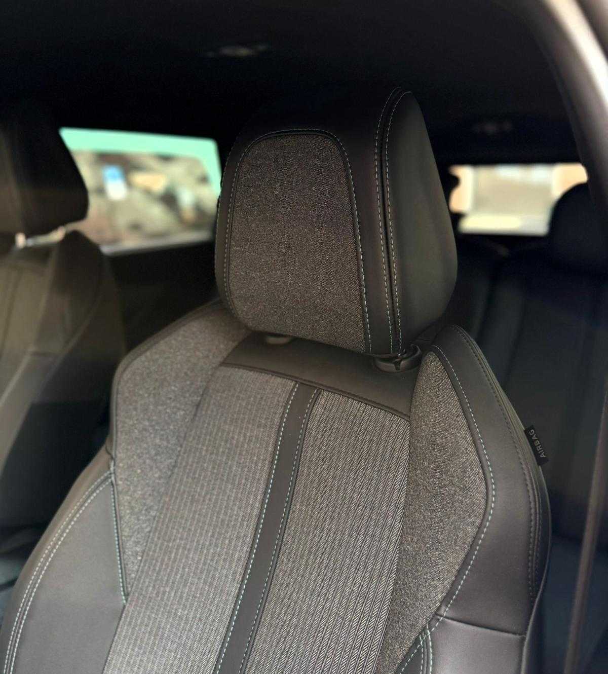 peugeot-5008-2023-gasolina-1199cc