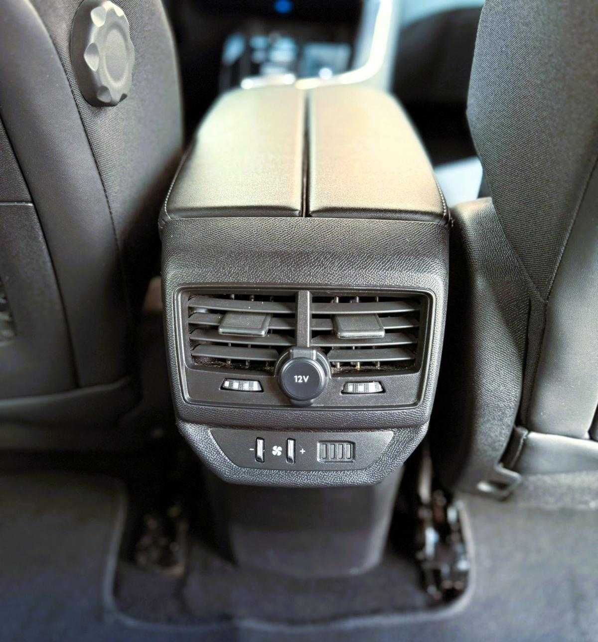 peugeot-5008-2023-gasolina-1199cc