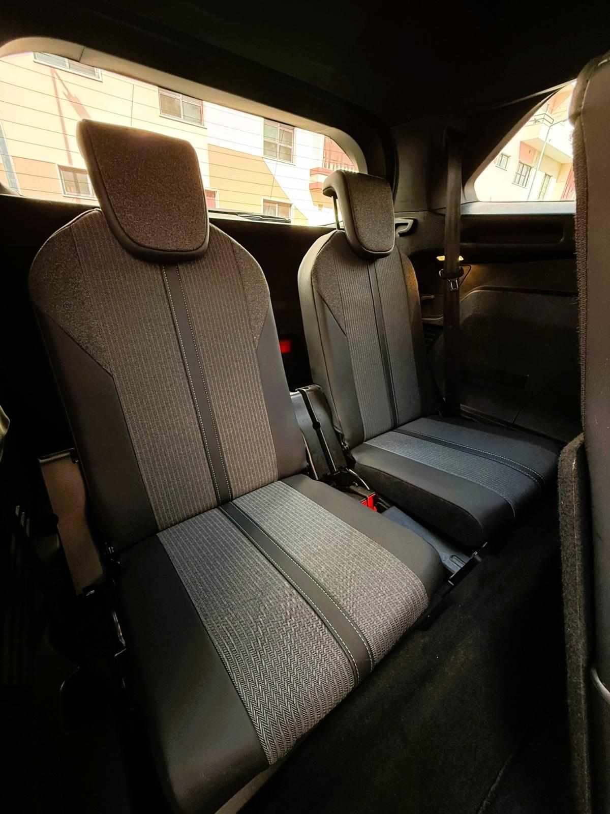 peugeot-5008-2023-gasolina-1199cc