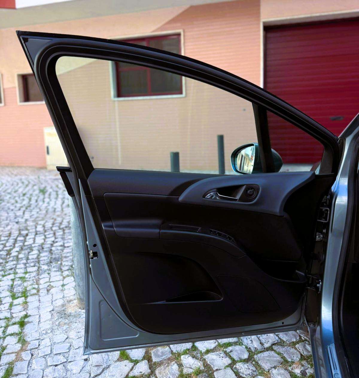 opel-meriva-2011-diesel-1248cc