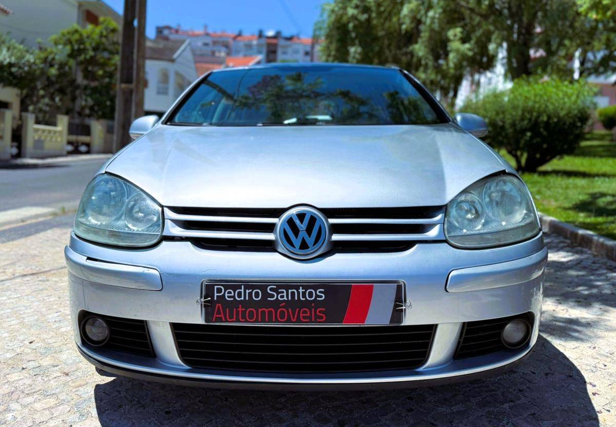 volkswagen-golf-2004-diesel-1896cc