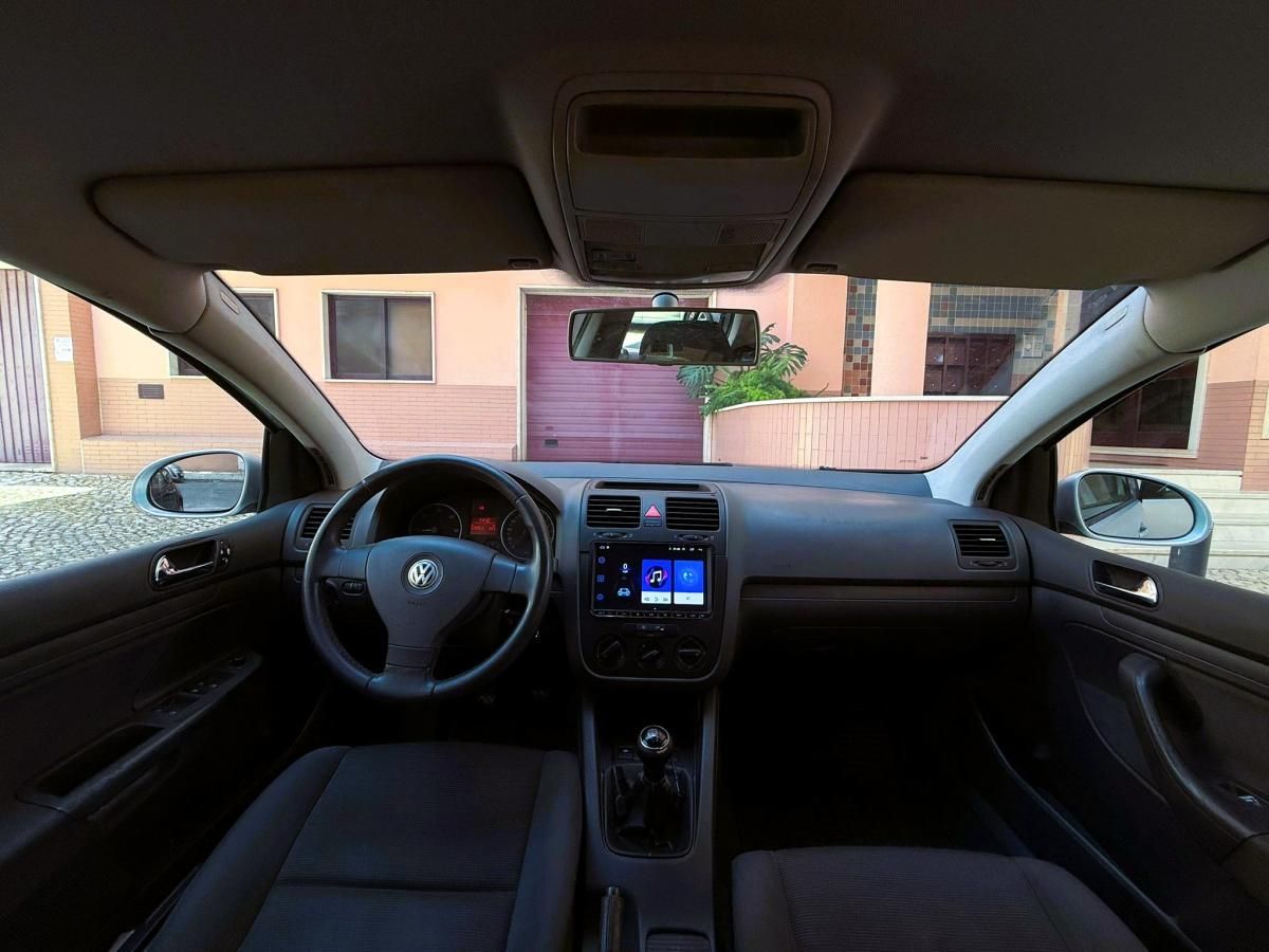 volkswagen-golf-2004-diesel-1896cc