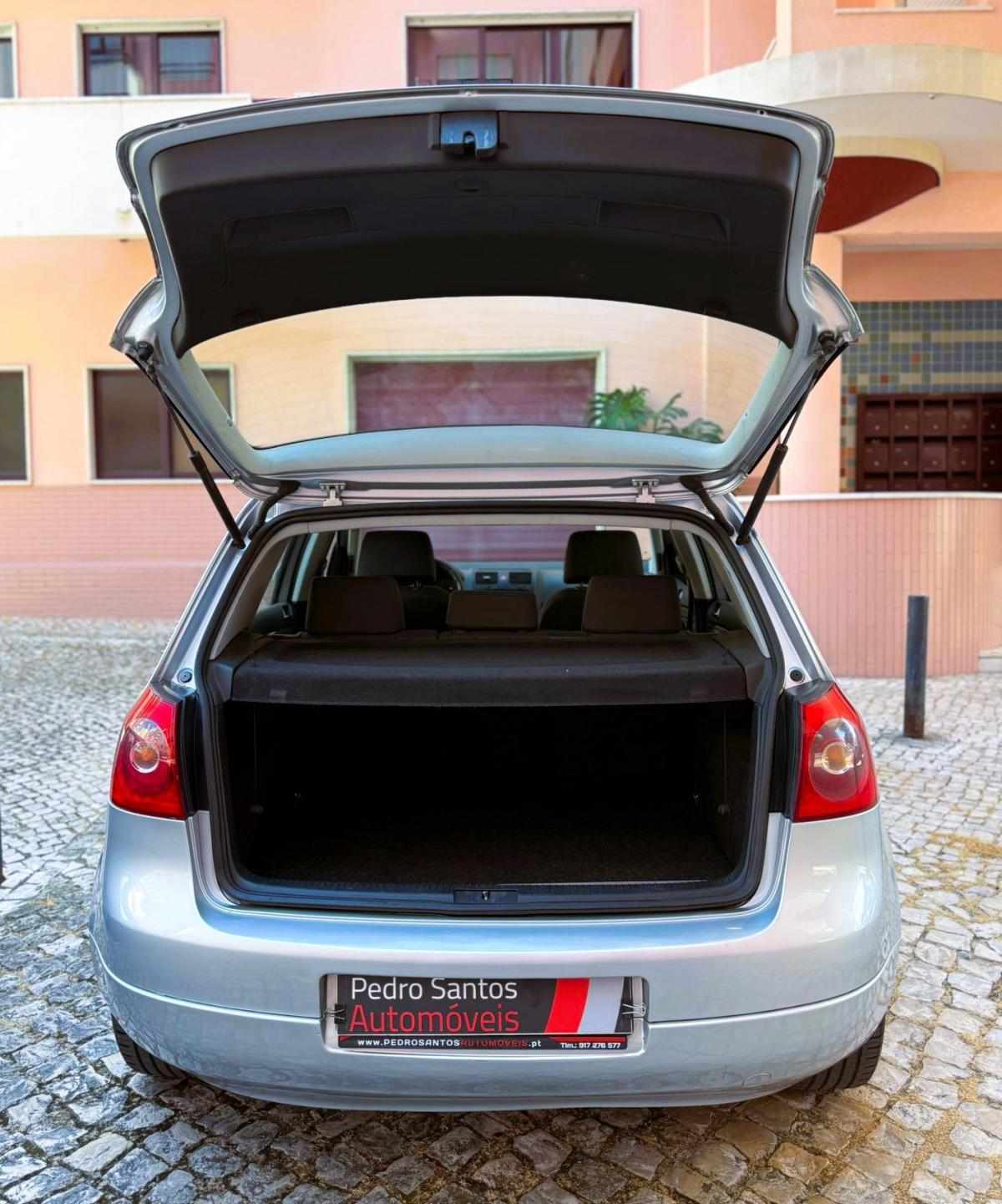 volkswagen-golf-2004-diesel-1896cc