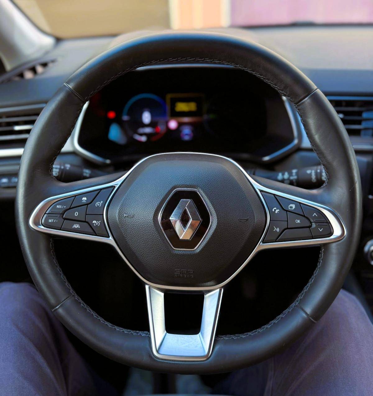 renault-captur-2020-hibrido-a-gasolina-1598cc