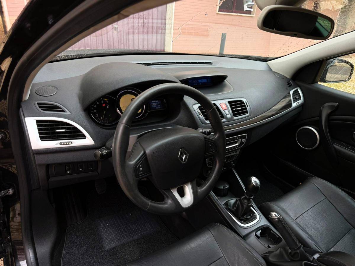 renault-megane-break-2010-gasolina-1390cc