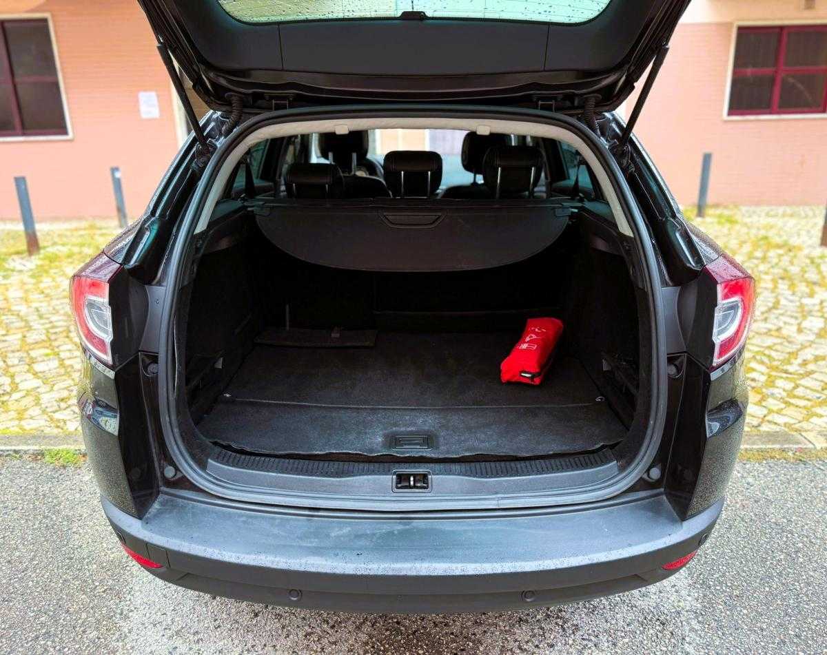 renault-megane-break-2010-gasolina-1390cc