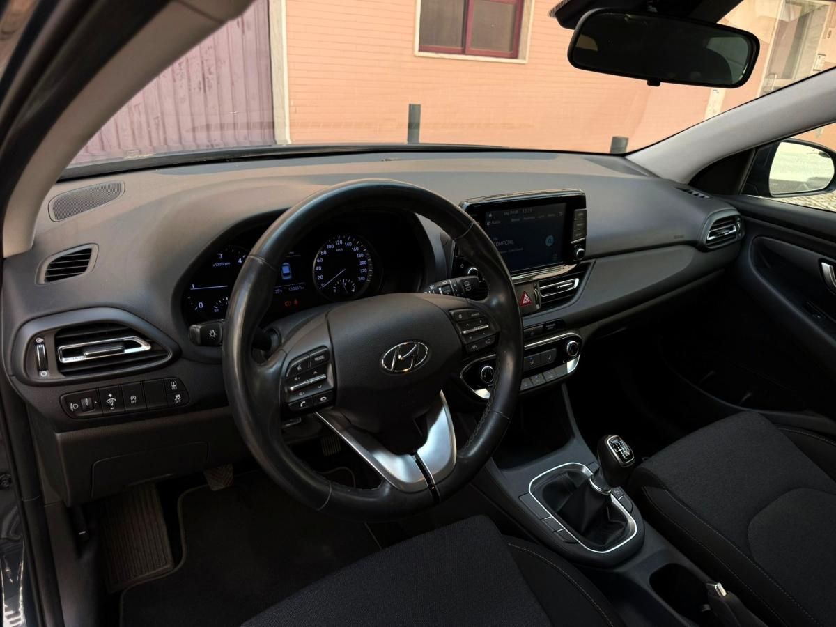hyundai-i30-2021-diesel-1598cc