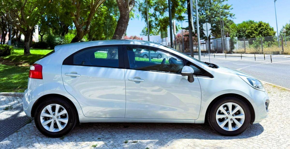 kia-rio-2013-gasolina-1248cc