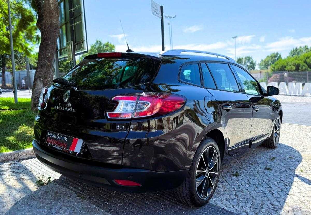 renault-megane-sport-tourer-2013-diesel-1598cc