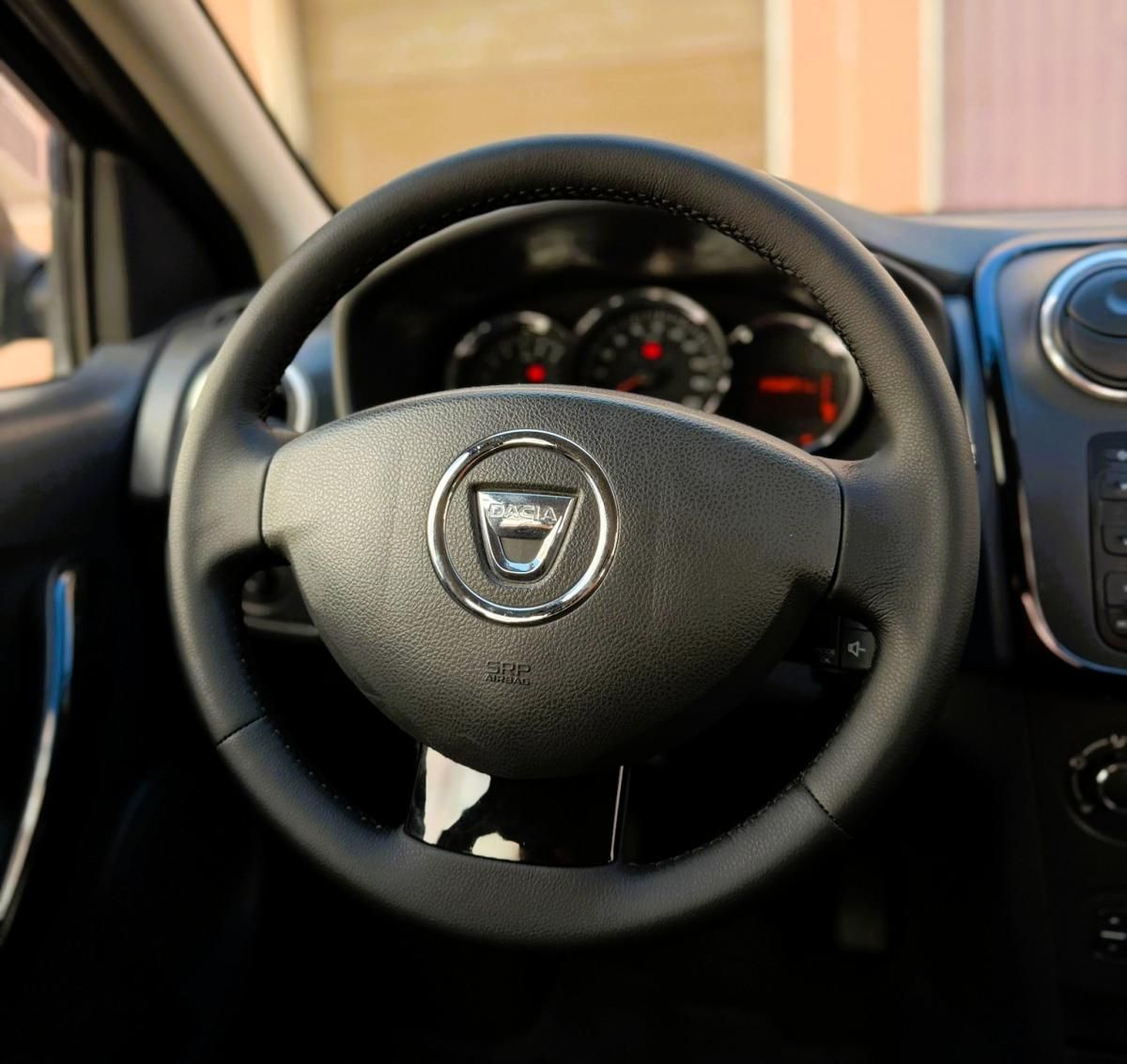 dacia-sandero-2015-diesel-1461cc