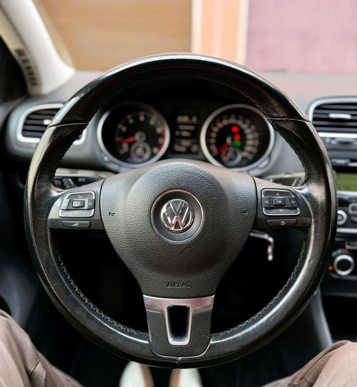 volkswagen-golf-2010-gasolina-1390cc