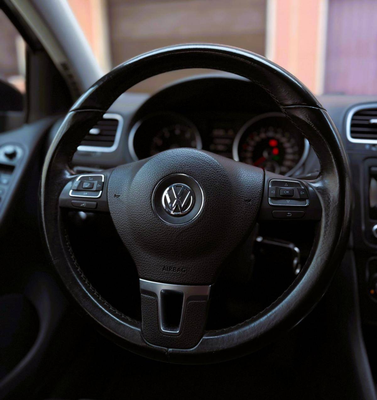 volkswagen-golf-2010-gasolina-1390cc