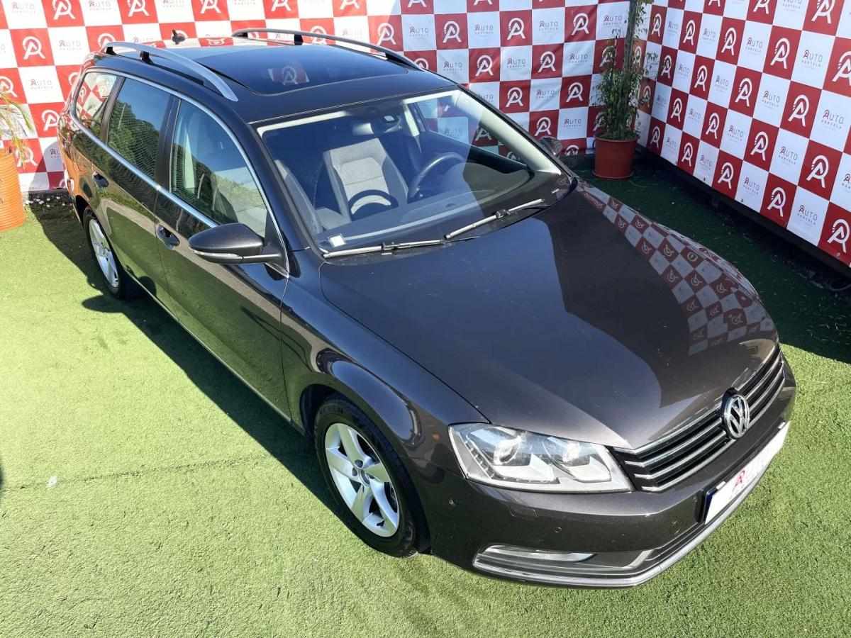 volkswagen-passat-variant-2011-diesel-1598cc