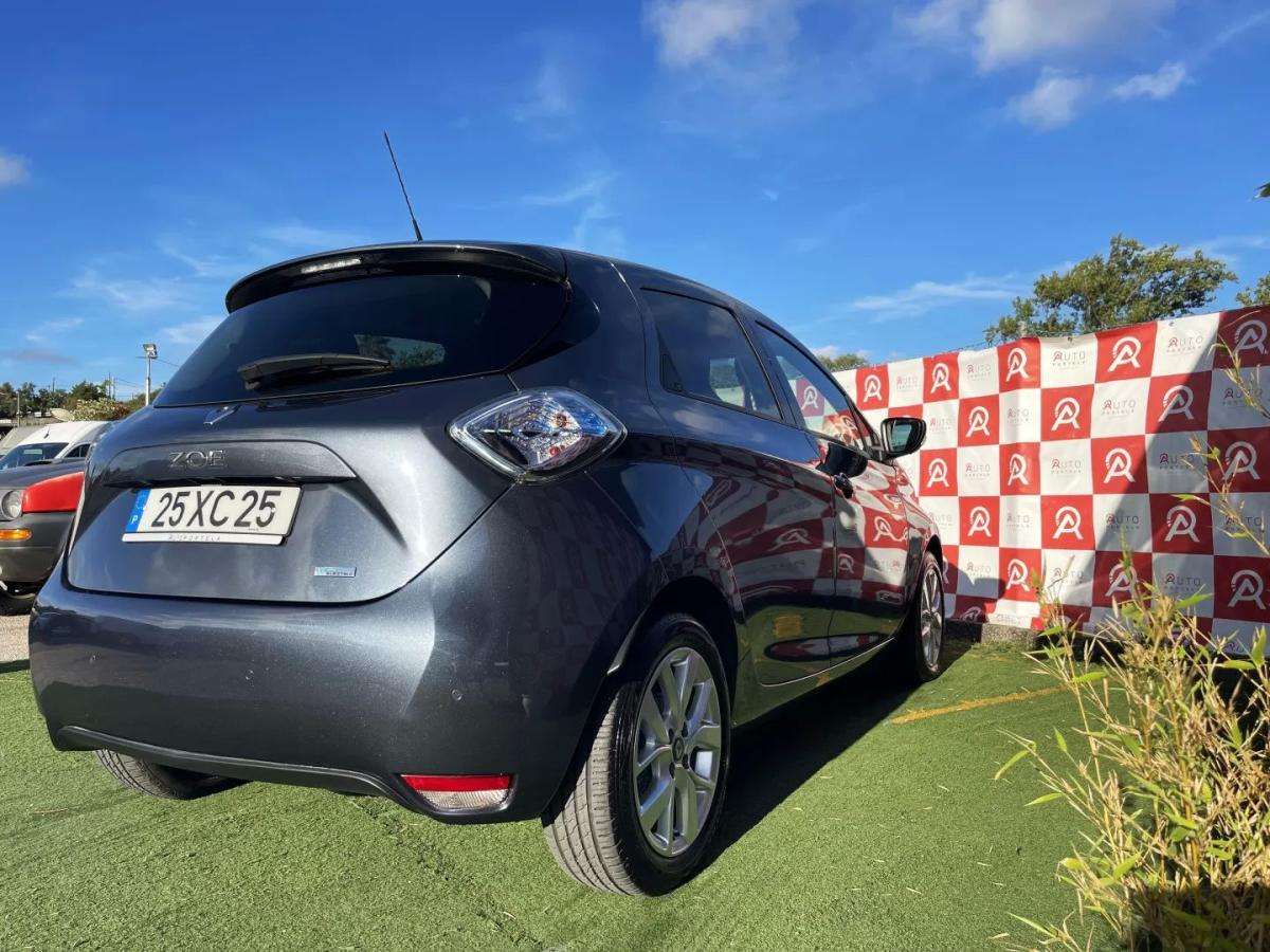 renault-zoe-2019-eletrico-0cc