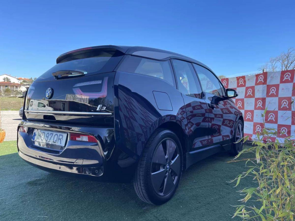bmw-i3-2020-eletrico-200cc