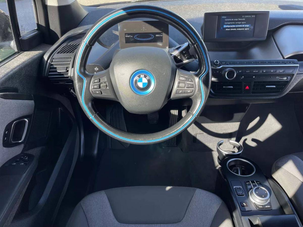 bmw-i3-2020-eletrico-200cc