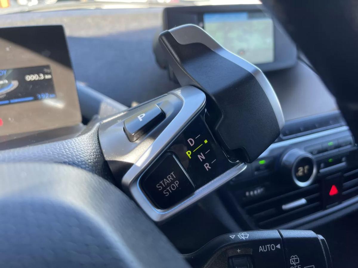 bmw-i3-2020-eletrico-200cc