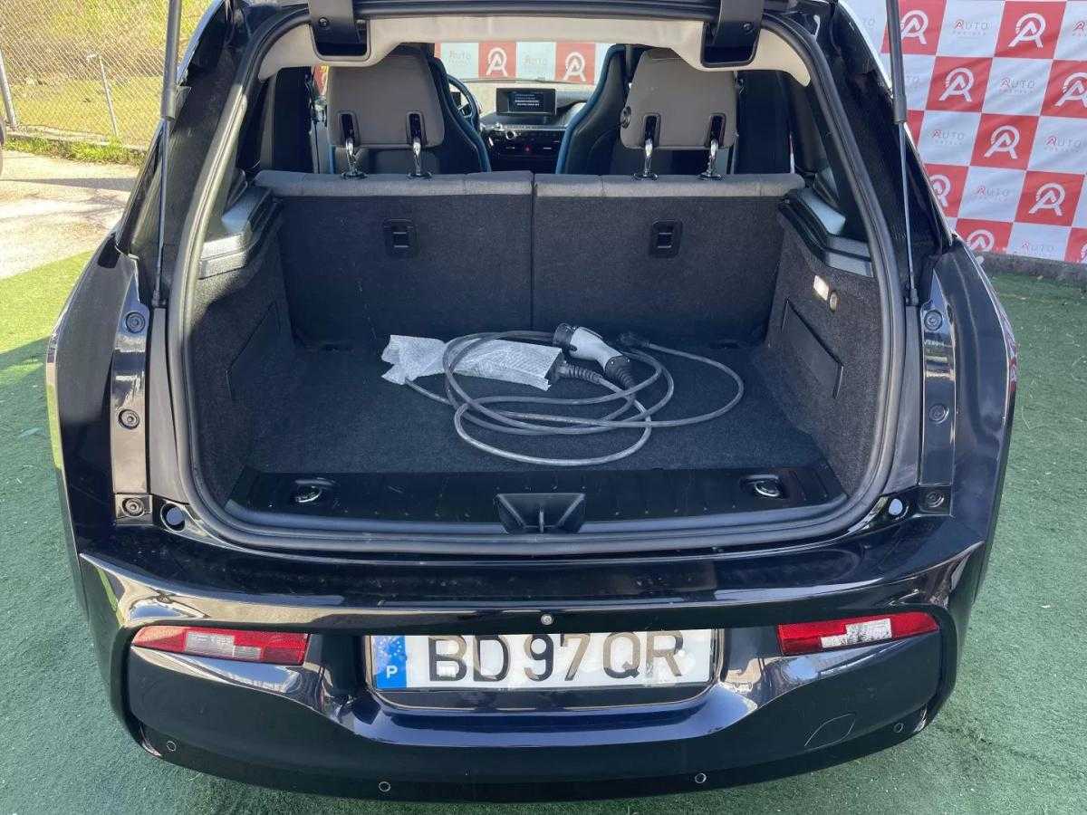 bmw-i3-2020-eletrico-200cc