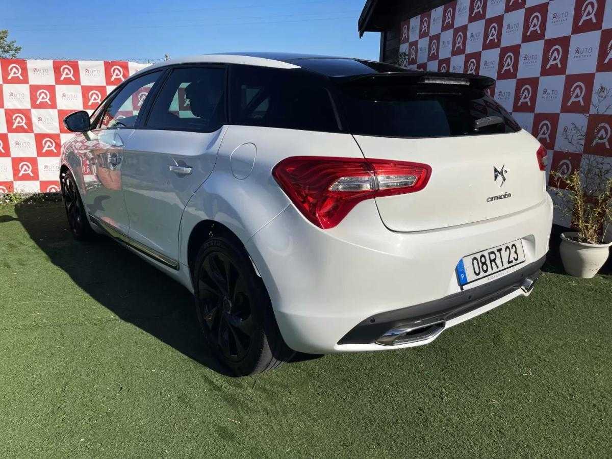 citroen-ds5-2013-diesel-1997cc