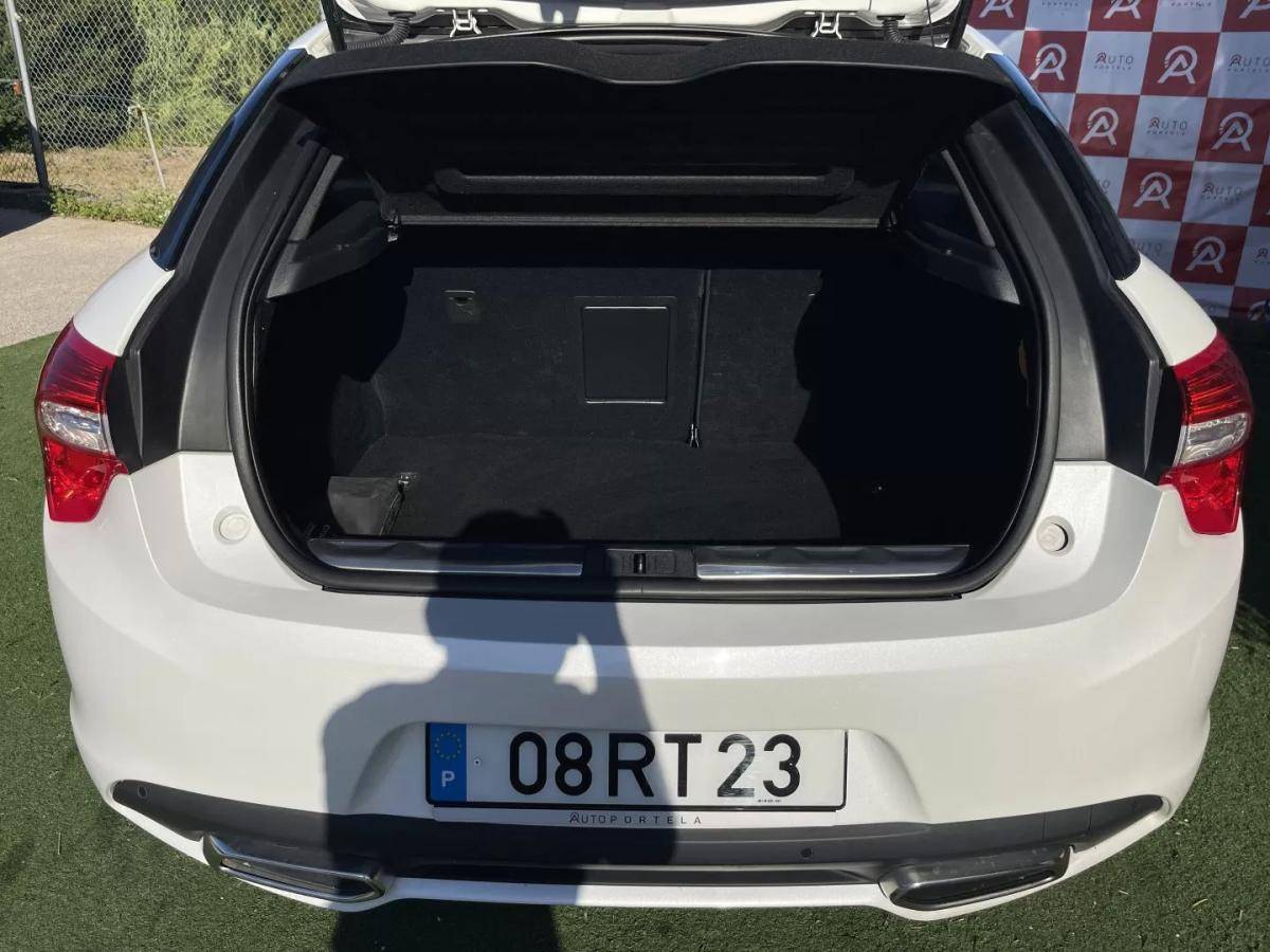 citroen-ds5-2013-diesel-1997cc