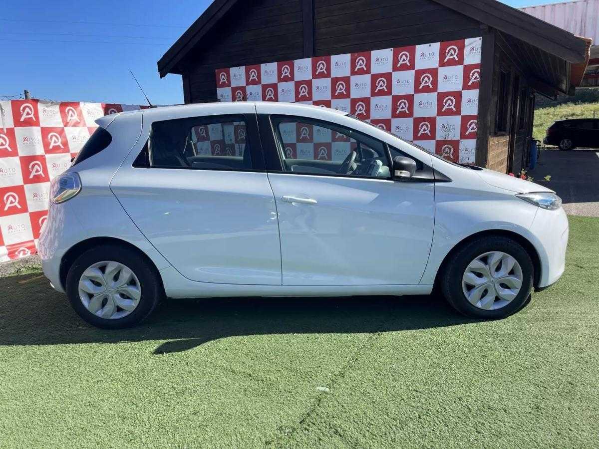 renault-zoe-2018-eletrico-200cc