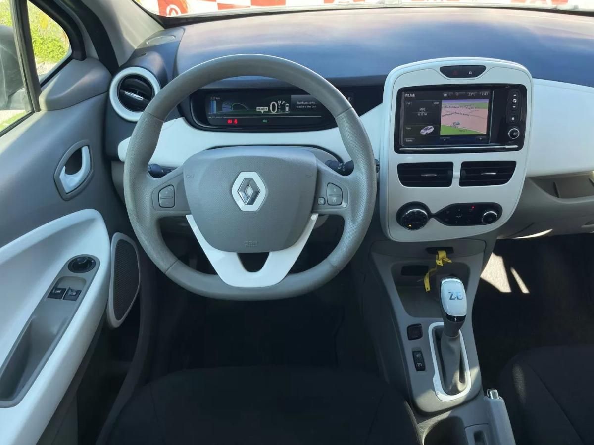 renault-zoe-2018-eletrico-200cc