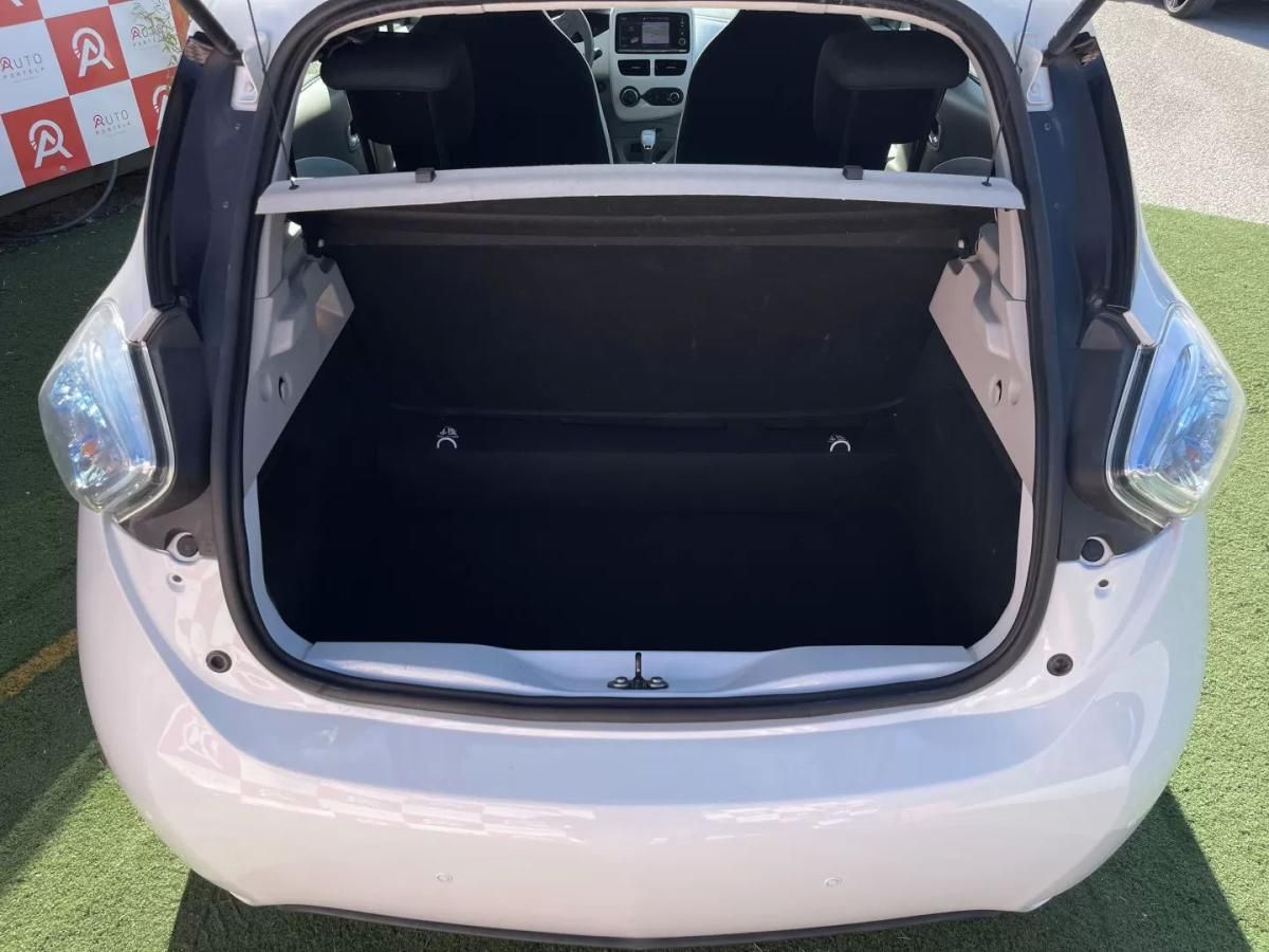 renault-zoe-2018-eletrico-200cc
