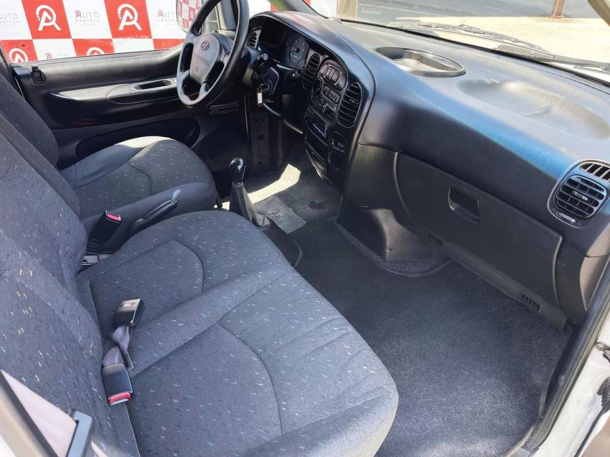 hyundai-h-1-2003-diesel-2500cc