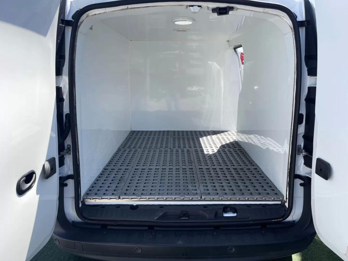 renault-kangoo-2021-diesel-1500cc
