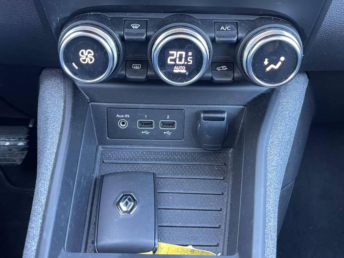 renault-zoe-2021-eletrico-200cc