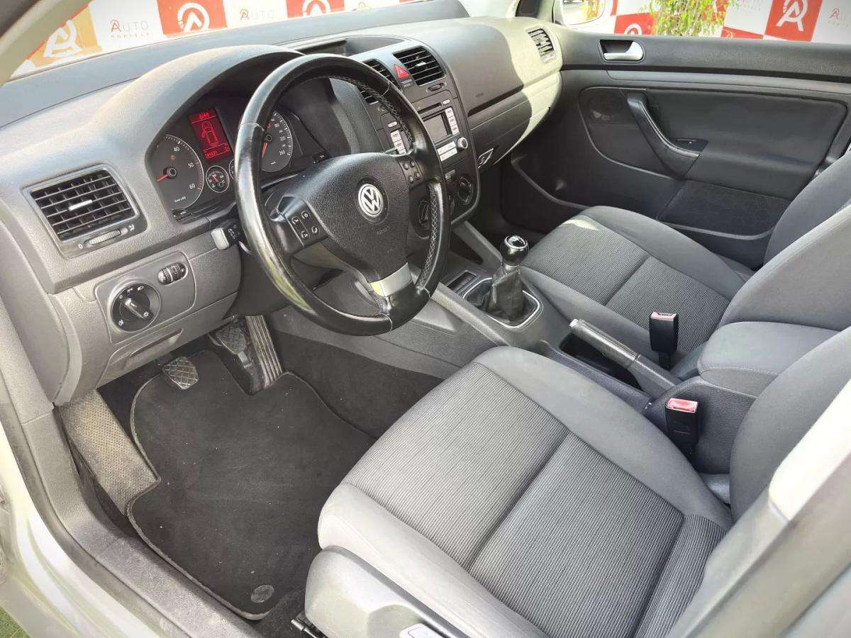 volkswagen-golf-2008-diesel-1896cc