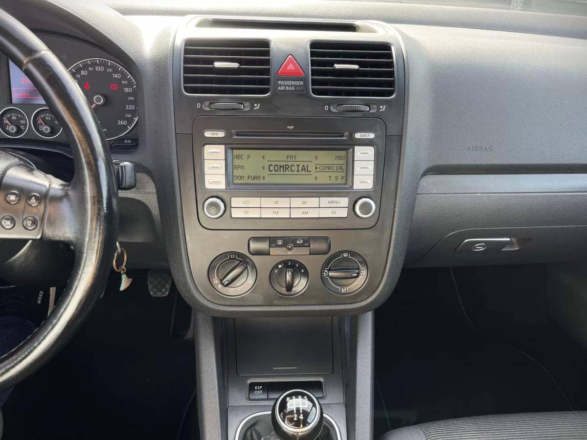 volkswagen-golf-2008-diesel-1896cc