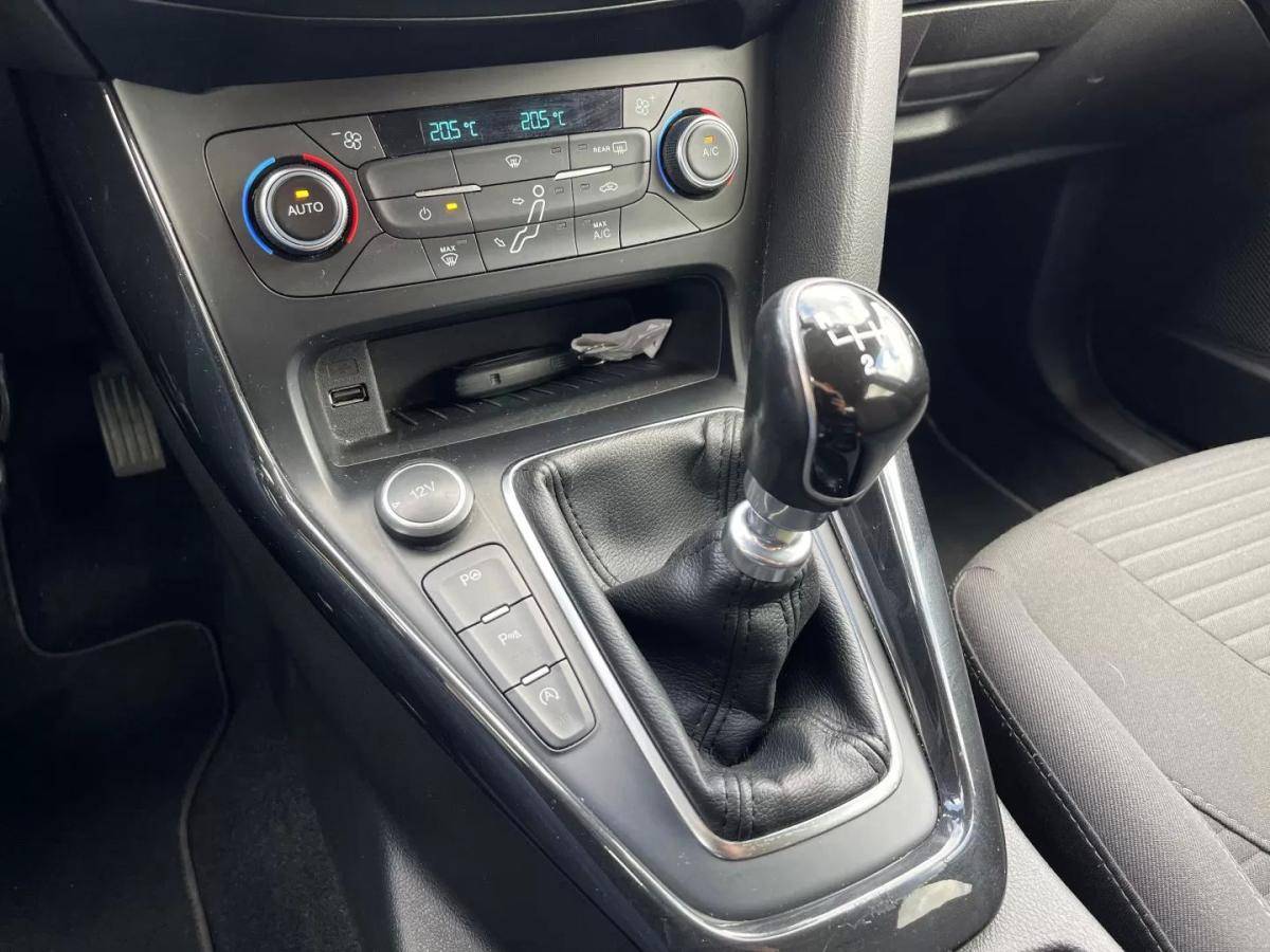 ford-focus-2017-diesel-1499cc