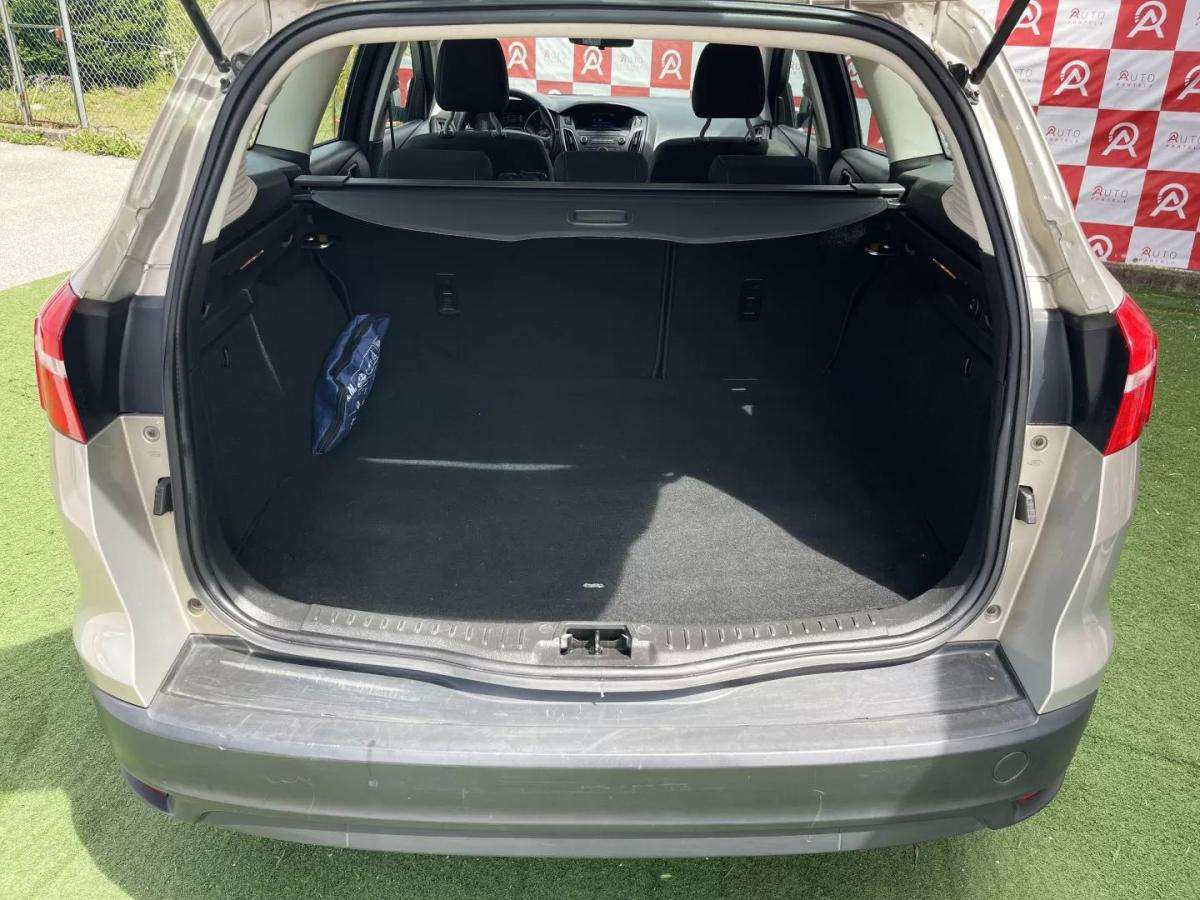 ford-focus-sw-2016-diesel-1499cc