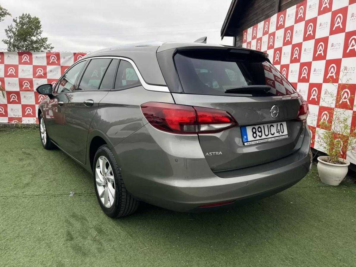 opel-astra-2018-diesel-1598cc