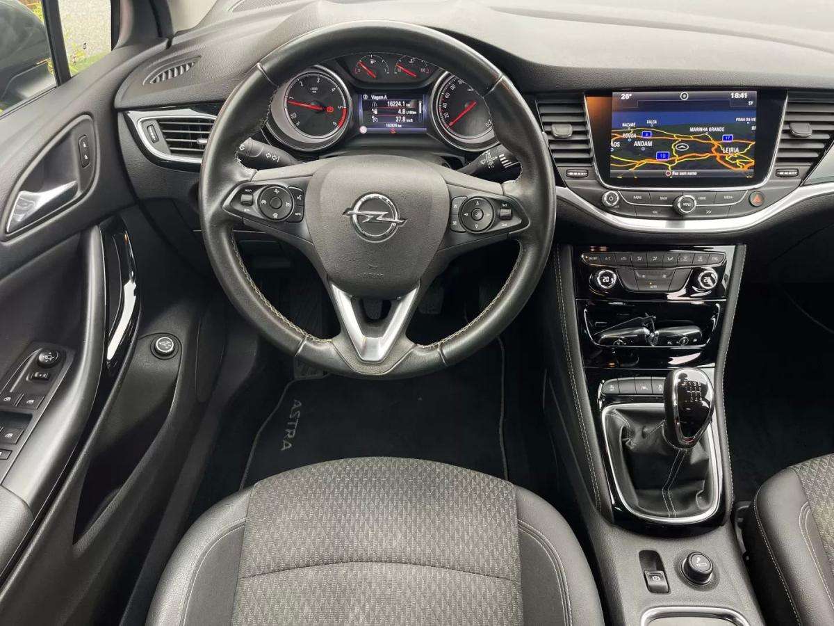 opel-astra-2018-diesel-1598cc