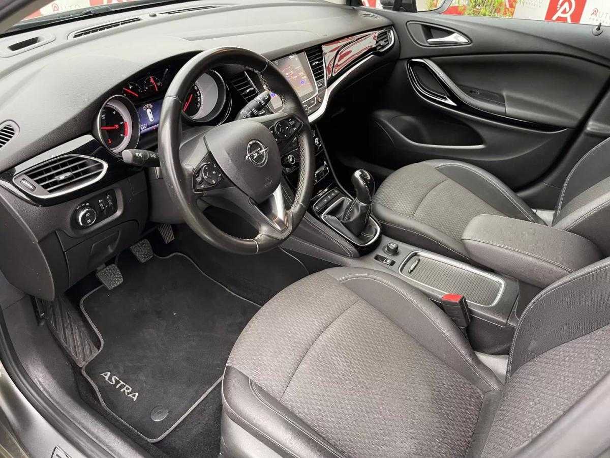 opel-astra-2018-diesel-1598cc