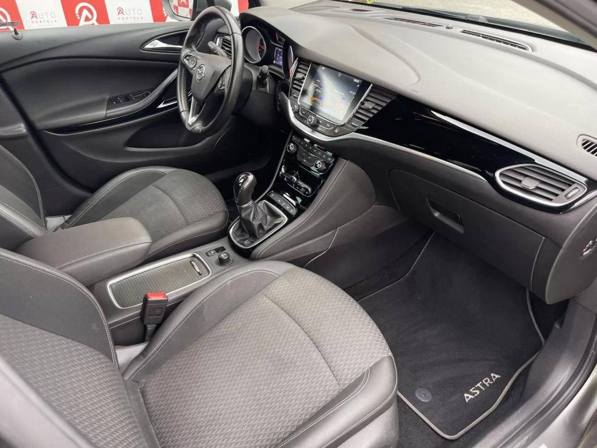 opel-astra-2018-diesel-1598cc