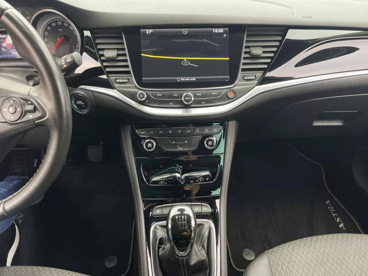 opel-astra-2018-diesel-1598cc