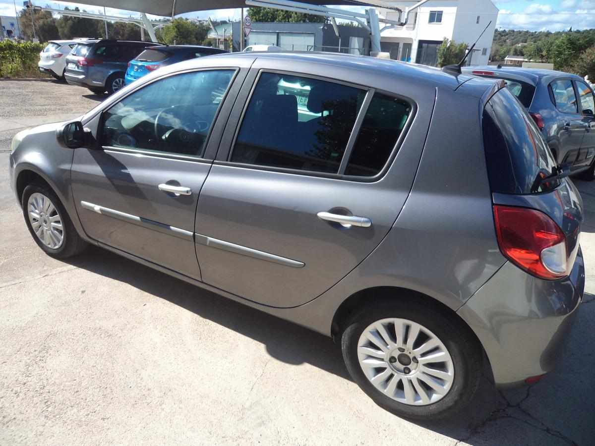 renault-clio-1-2-2010-gasolina-1149cc