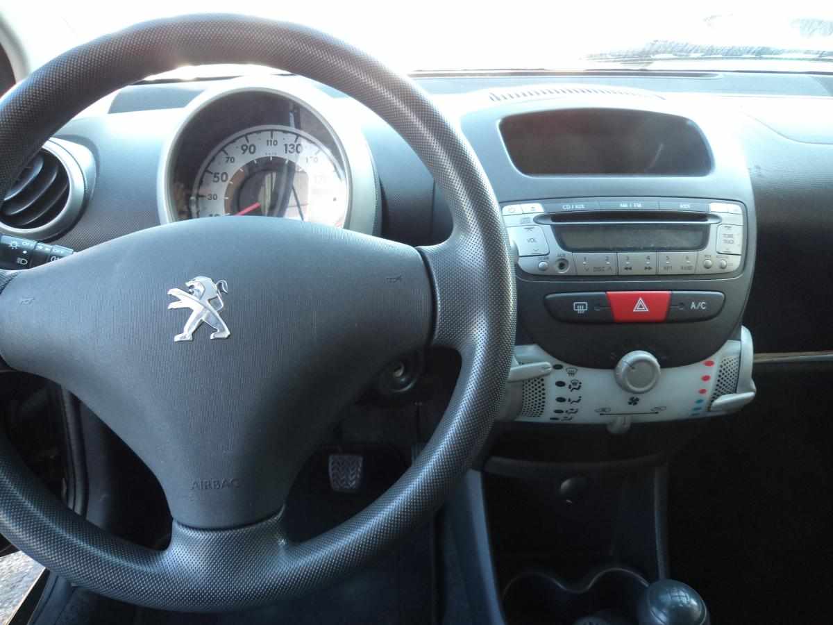 peugeot-107-1-0-2013-gasolina-998cc