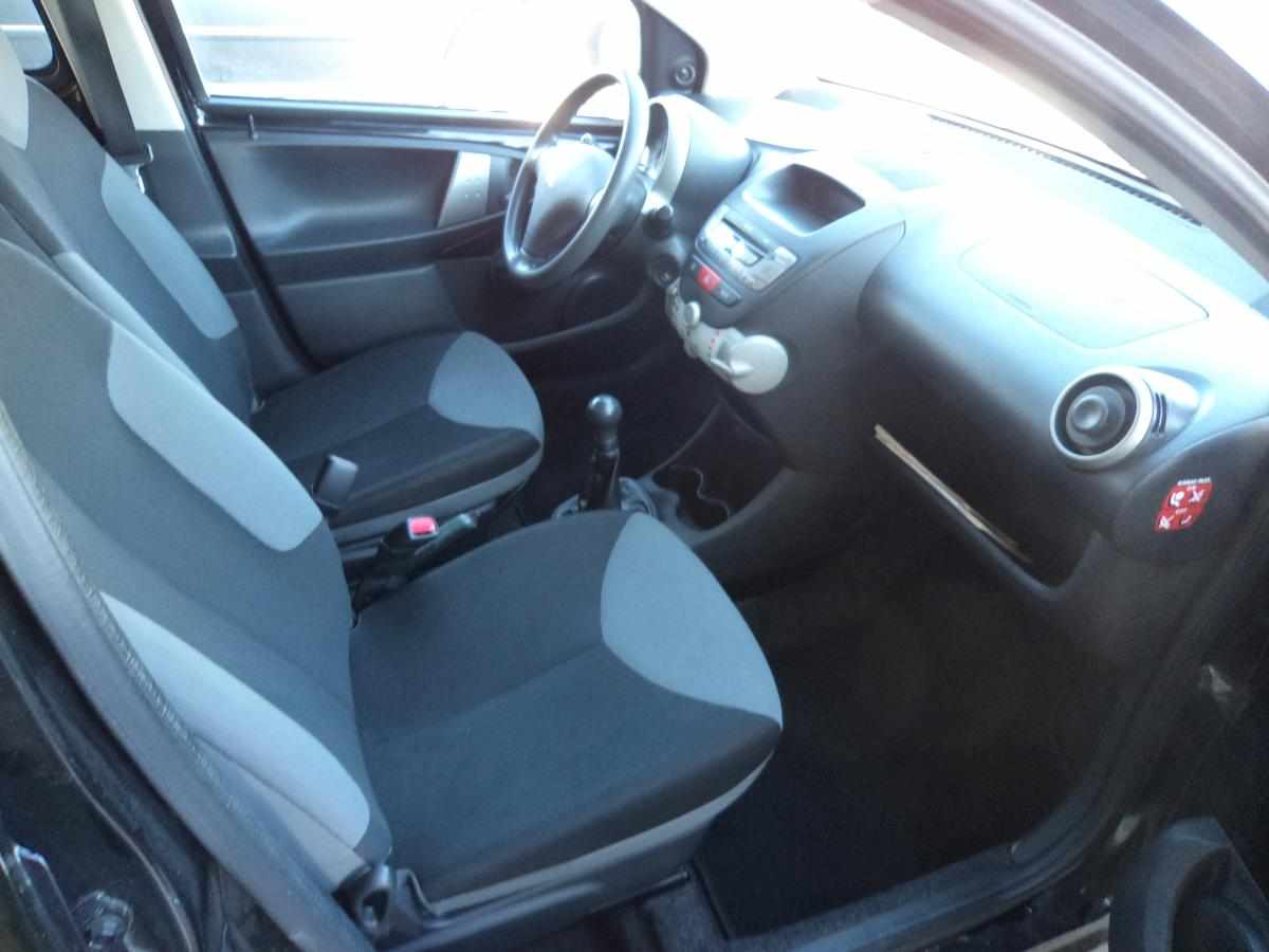 peugeot-107-1-0-2013-gasolina-998cc